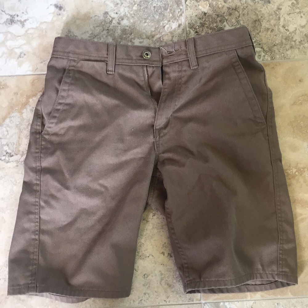 Shorts - Picture 3 of 3
